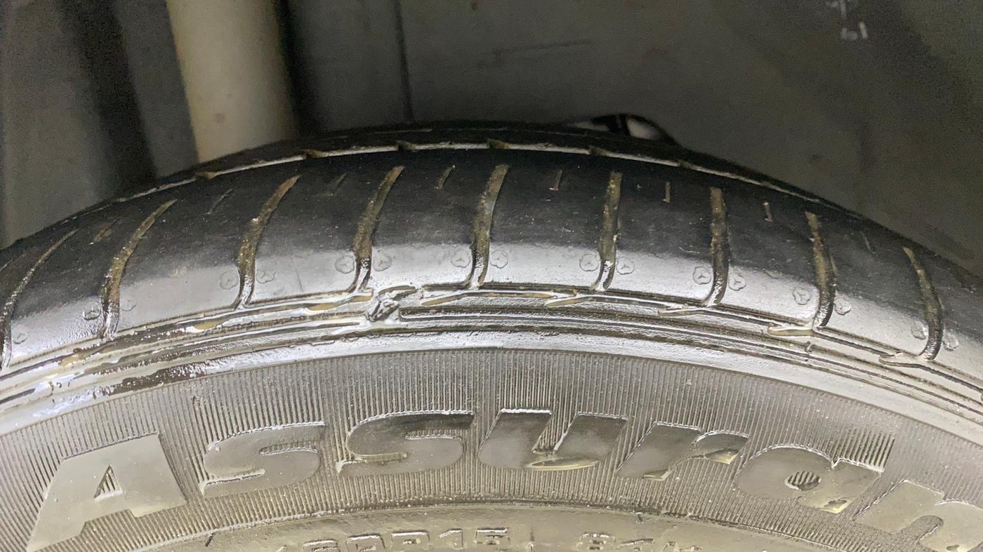 2018 Ford FREESTYLE TITANIUM PLUS 1.2 PETROL, Petrol, Manual, 31,758 km, Right Rear Tyre Tread