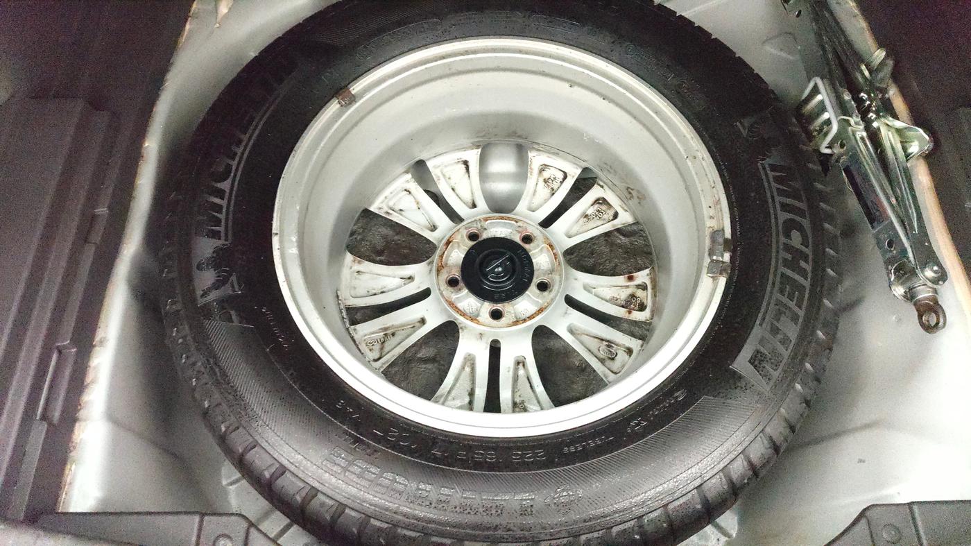 2015 Honda CRV 2.4L 2WD AT, Petrol, Automatic, 1,04,498 km, Spare Tyre