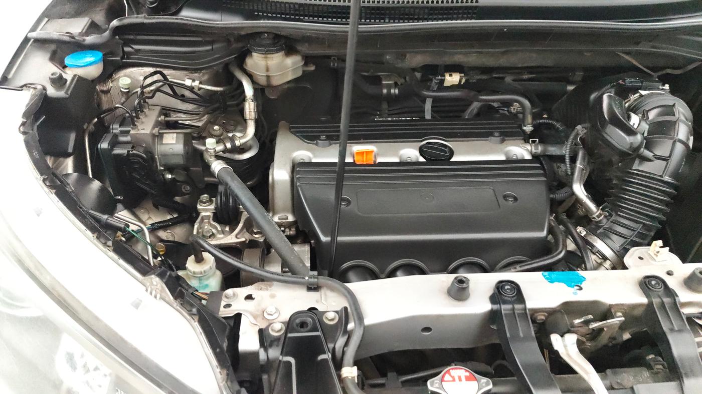 2015 Honda CRV 2.4L 2WD AT, Petrol, Automatic, 1,04,498 km, Engine View - Right