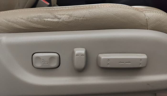 2015 Honda CRV 2.4L 2WD AT, Petrol, Automatic, 1,04,498 km, Driver Side Adjustment Panel