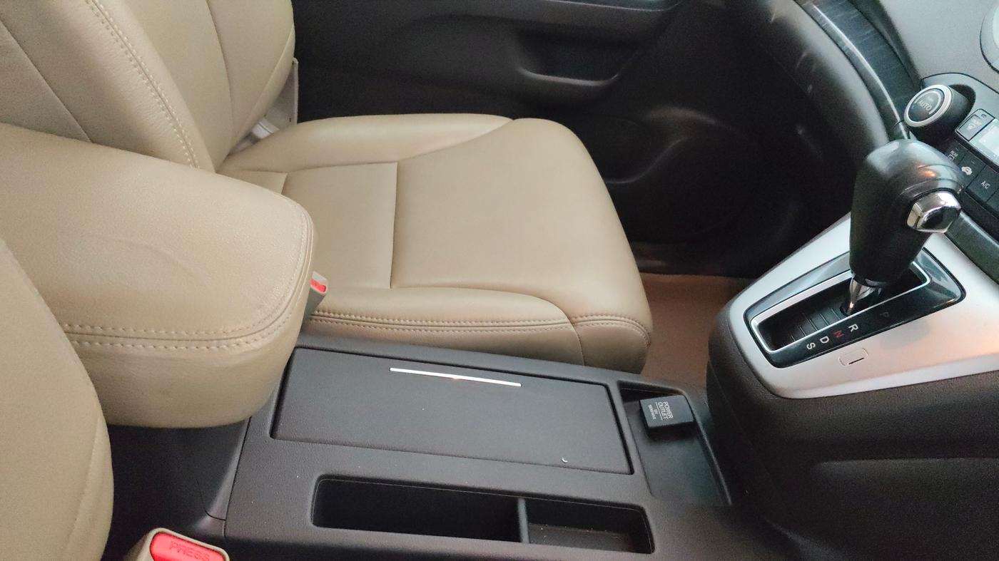 2015 Honda CRV 2.4L 2WD AT, Petrol, Automatic, 1,04,498 km, Gear Lever