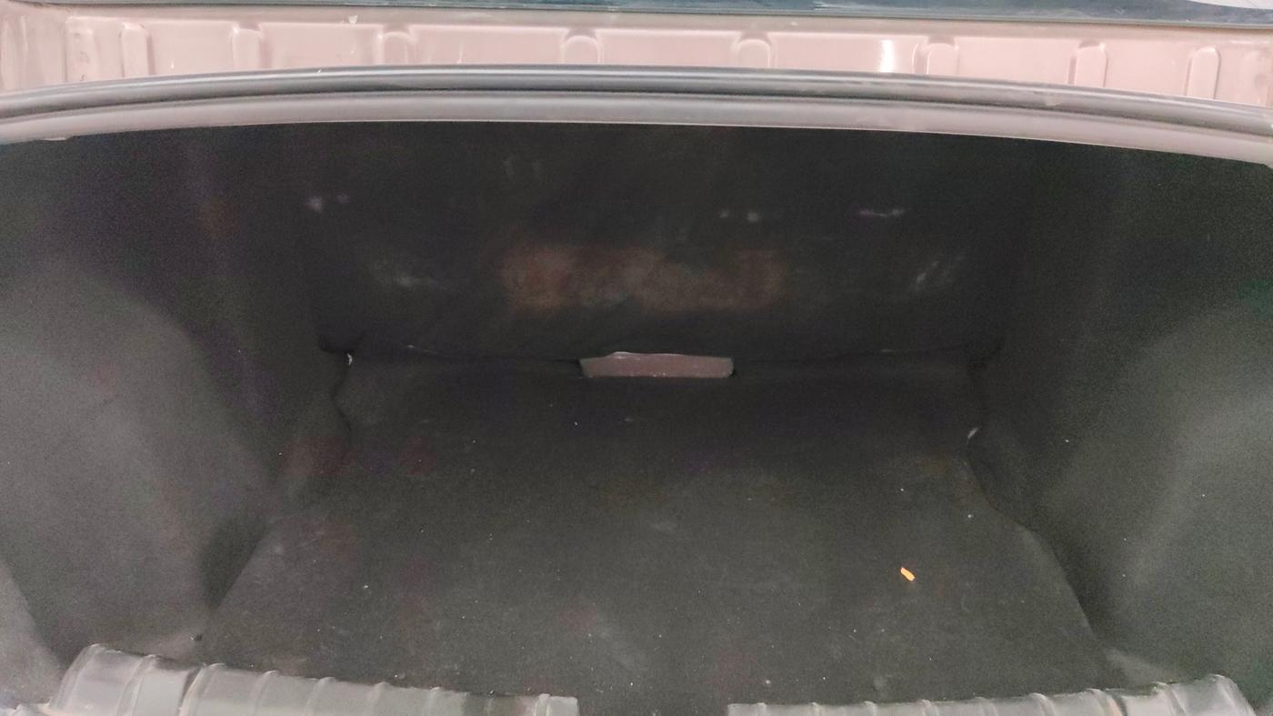 2017 Tata TIGOR XZ PETROL, Petrol, Manual, 1,16,921 km, Boot Inside