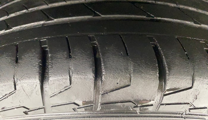 2021 Hyundai Creta SX EXECUTIVE 1.5 PETROL, Petrol, Manual, 89,693 km, Right Rear Tyre Tread