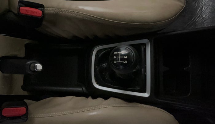 2024 Maruti Swift VXI, Petrol, Manual, 14,906 km, Gear Lever