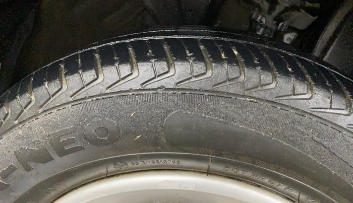 2018 Renault Kwid RXT 1.0, Petrol, Manual, 44,655 km, Right Front Tyre Tread