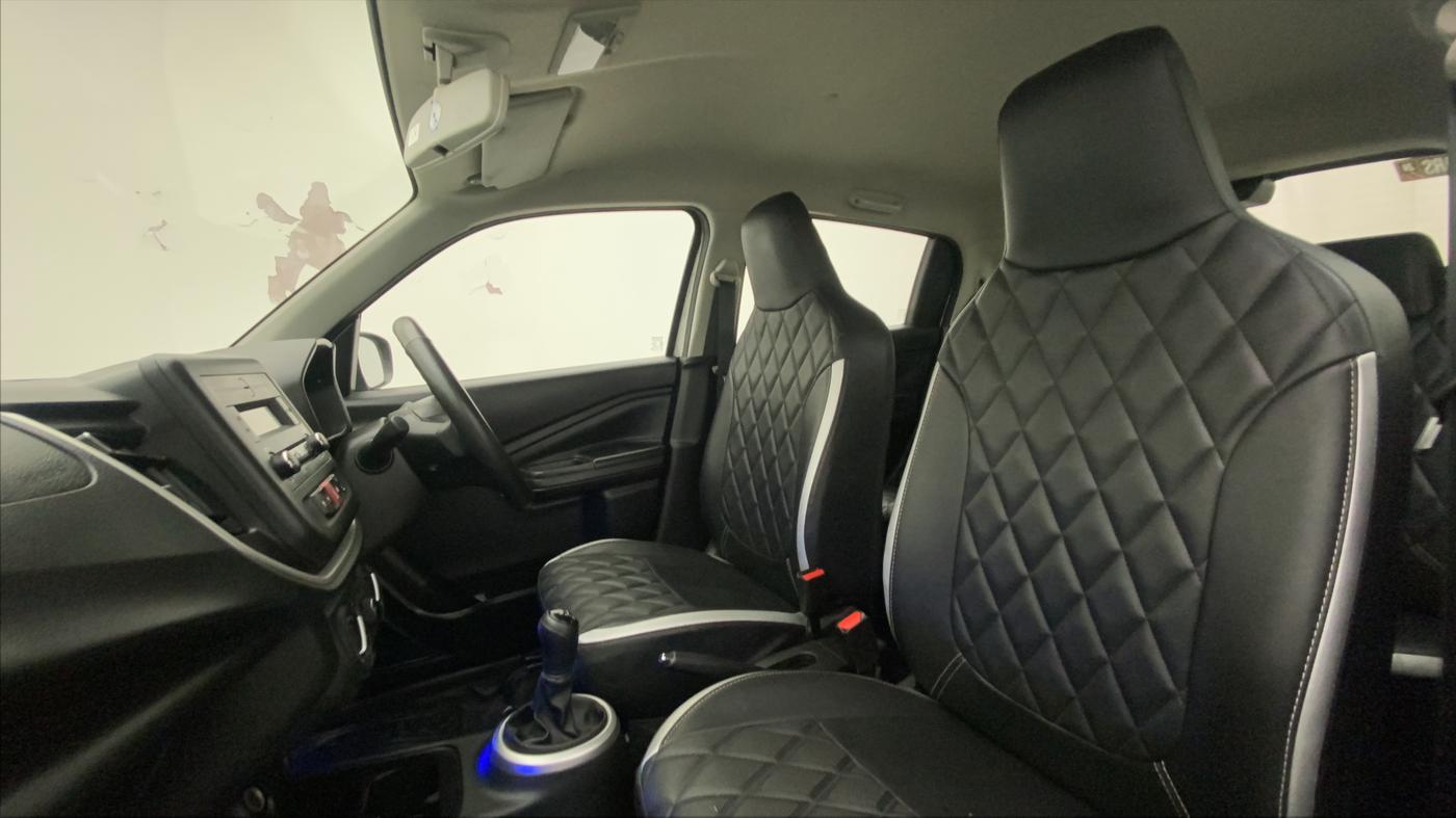 2022 Maruti Celerio ZXI, Petrol, Manual, 11,147 km, Right Side Front Door Cabin