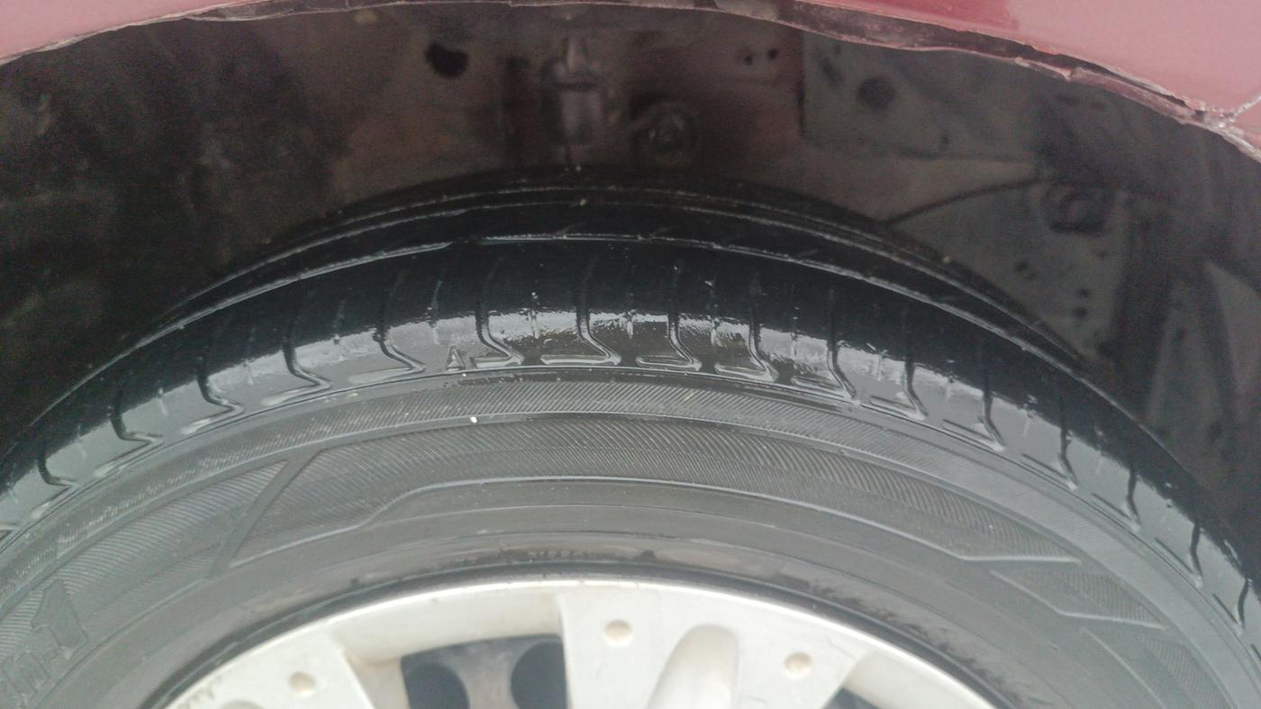 2013 Honda Amaze 1.2L I-VTEC S, Petrol, Manual, 90,513 km, Right Front Tyre Tread