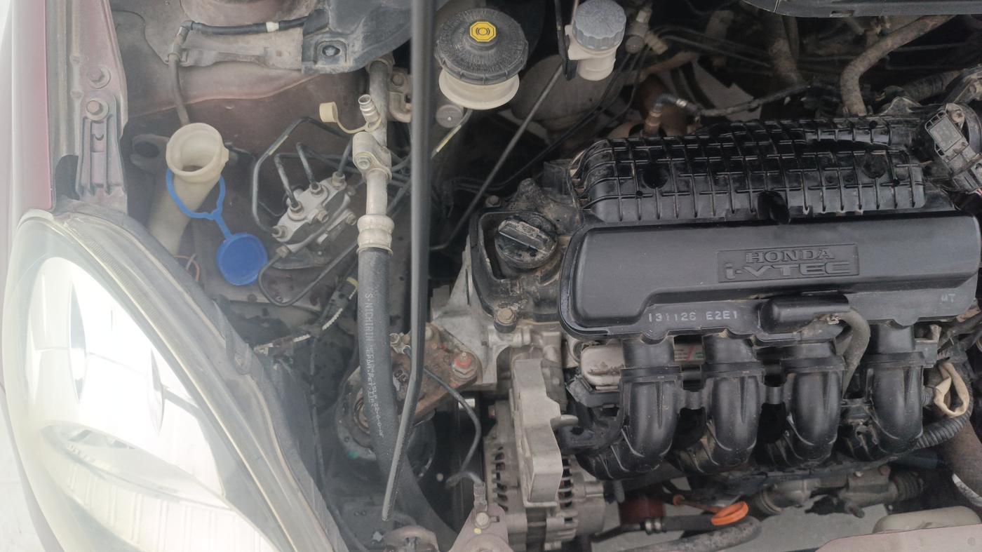 2013 Honda Amaze 1.2L I-VTEC S, Petrol, Manual, 90,513 km, Engine View - Right