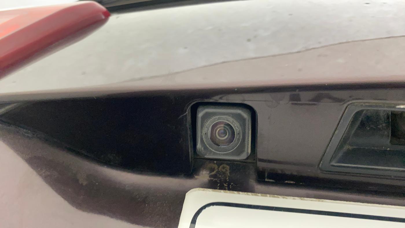 2018 Toyota Innova Crysta 2.4 VX 7 STR, Diesel, Manual, 84,050 km, Parking Camera