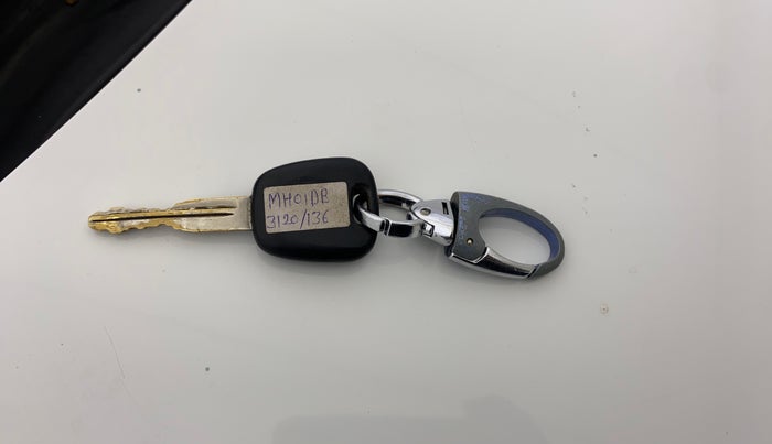 2018 Maruti Wagon R 1.0 LXI CNG, CNG, Manual, 69,441 km, Key Close Up