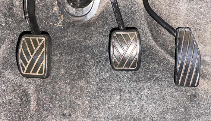 2018 Maruti Wagon R 1.0 LXI CNG, CNG, Manual, 69,441 km, Pedals