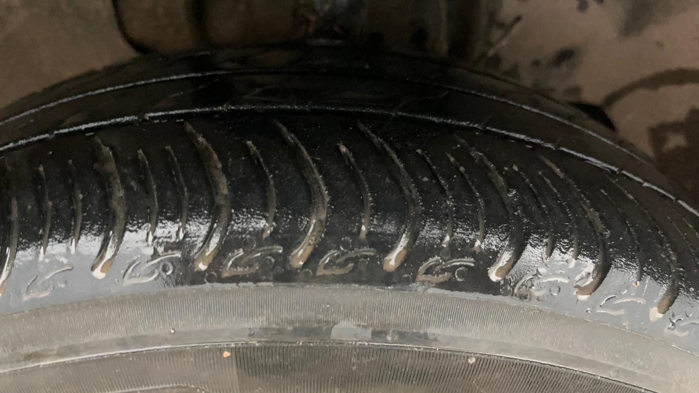 2023 Tata TIGOR XZ PLUS CNG, CNG, Manual, 71,682 km, Right Front Tyre Tread