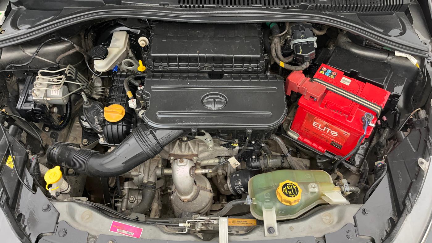 2023 Tata TIGOR XZ PLUS CNG, CNG, Manual, 71,682 km, Engine View