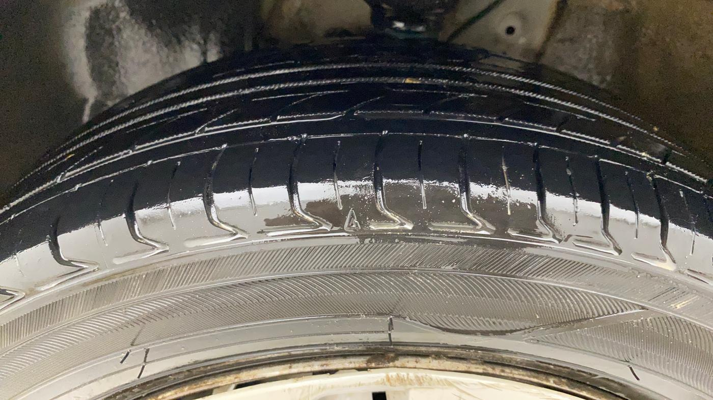 2020 Maruti IGNIS SIGMA 1.2, CNG, Manual, 68,133 km, Left Front Tyre Tread