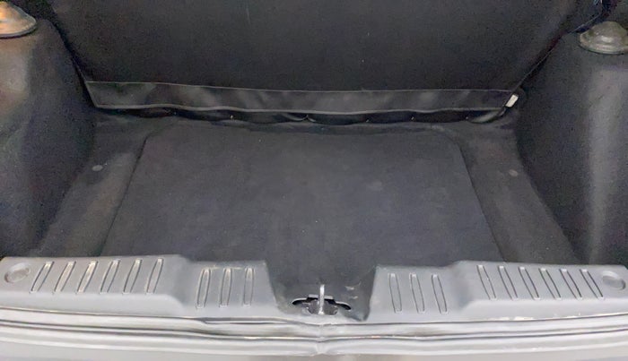 2021 Tata ALTROZ XT PETROL, Petrol, Manual, 14,051 km, Boot Inside