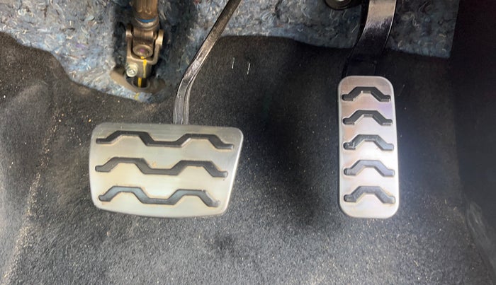 2023 Hyundai Verna SX (O) 1.5 TURBO PETROL DCT, Petrol, Automatic, 40,479 km, Pedals