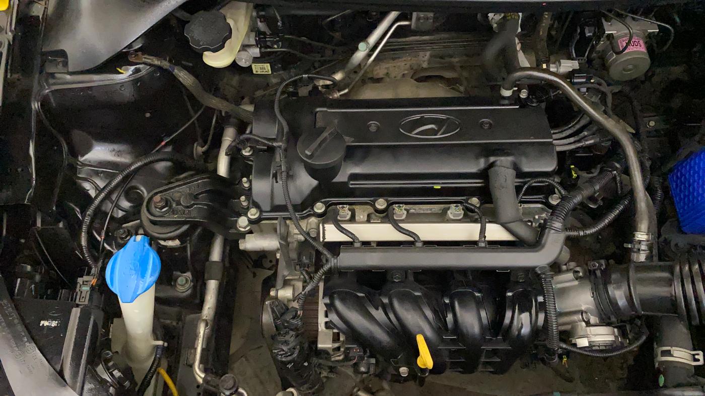2015 Hyundai i20 Active 1.2 SX, Petrol, Manual, 79,690 km, Engine View - Right