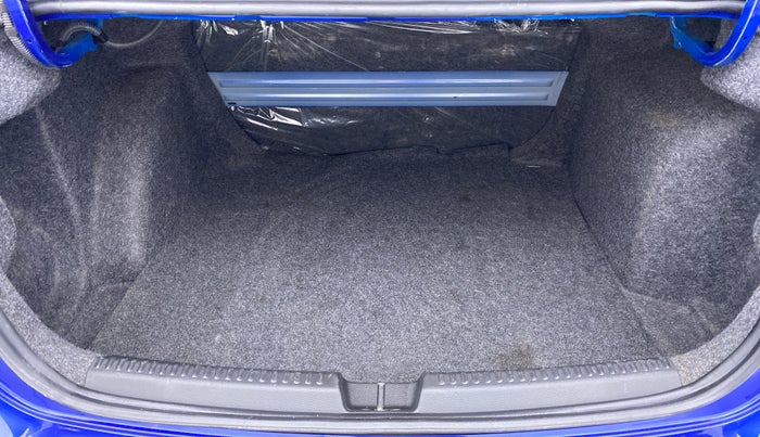 2020 Volkswagen Vento HIGHLINE PLUS 1.0 TSI MT, Petrol, Manual, 33,100 km, Boot Inside