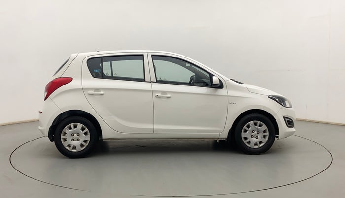 2013 Hyundai i20 MAGNA (O) 1.2, Petrol, Manual, 65,489 km, Right Side View