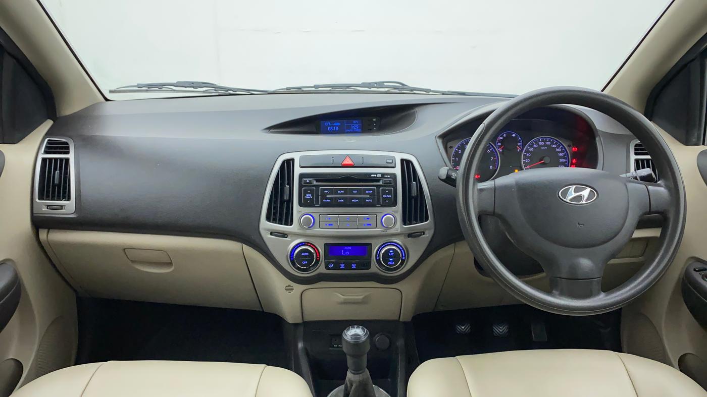 2013 Hyundai i20 MAGNA (O) 1.2, Petrol, Manual, 65,489 km, Dashboard