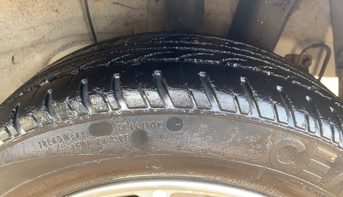 2016 Hyundai Grand i10 ASTA (O) AT 1.2 KAPPA VTVT, Petrol, Automatic, 88,175 km, Left Rear Tyre Tread