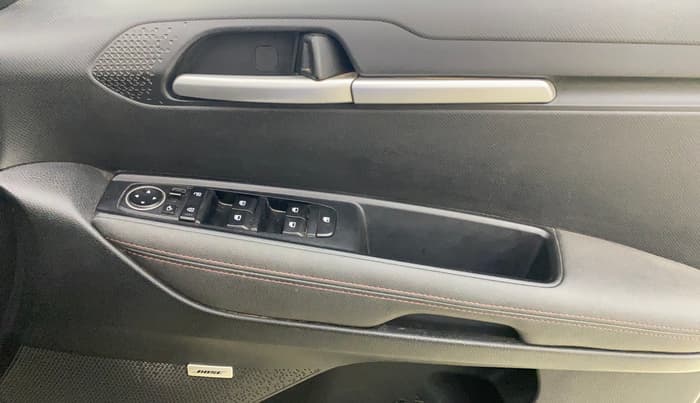 2022 KIA SONET GTX PLUS 1.0 IMT, Petrol, Manual, 72,064 km, Driver Side Door Panels Control