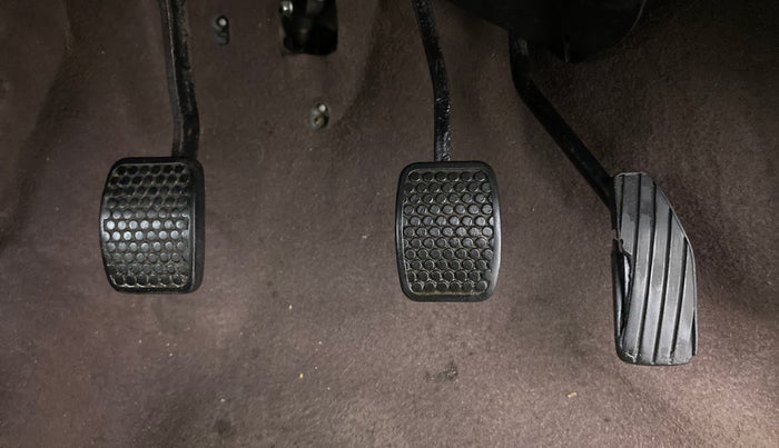 2011 Maruti Zen Estilo VXI, Petrol, Manual, 35,572 km, Pedals