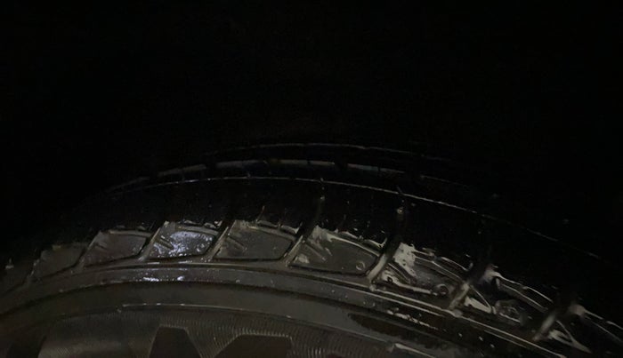 2018 Maruti Baleno DELTA PETROL 1.2, Petrol, Manual, 34,141 km, Left Rear Tyre Tread