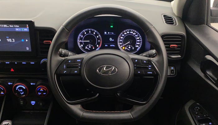2021 Hyundai VENUE SX 1.0 (O) TURBO IMT, Petrol, Manual, 30,950 km, Steering Wheel Close Up