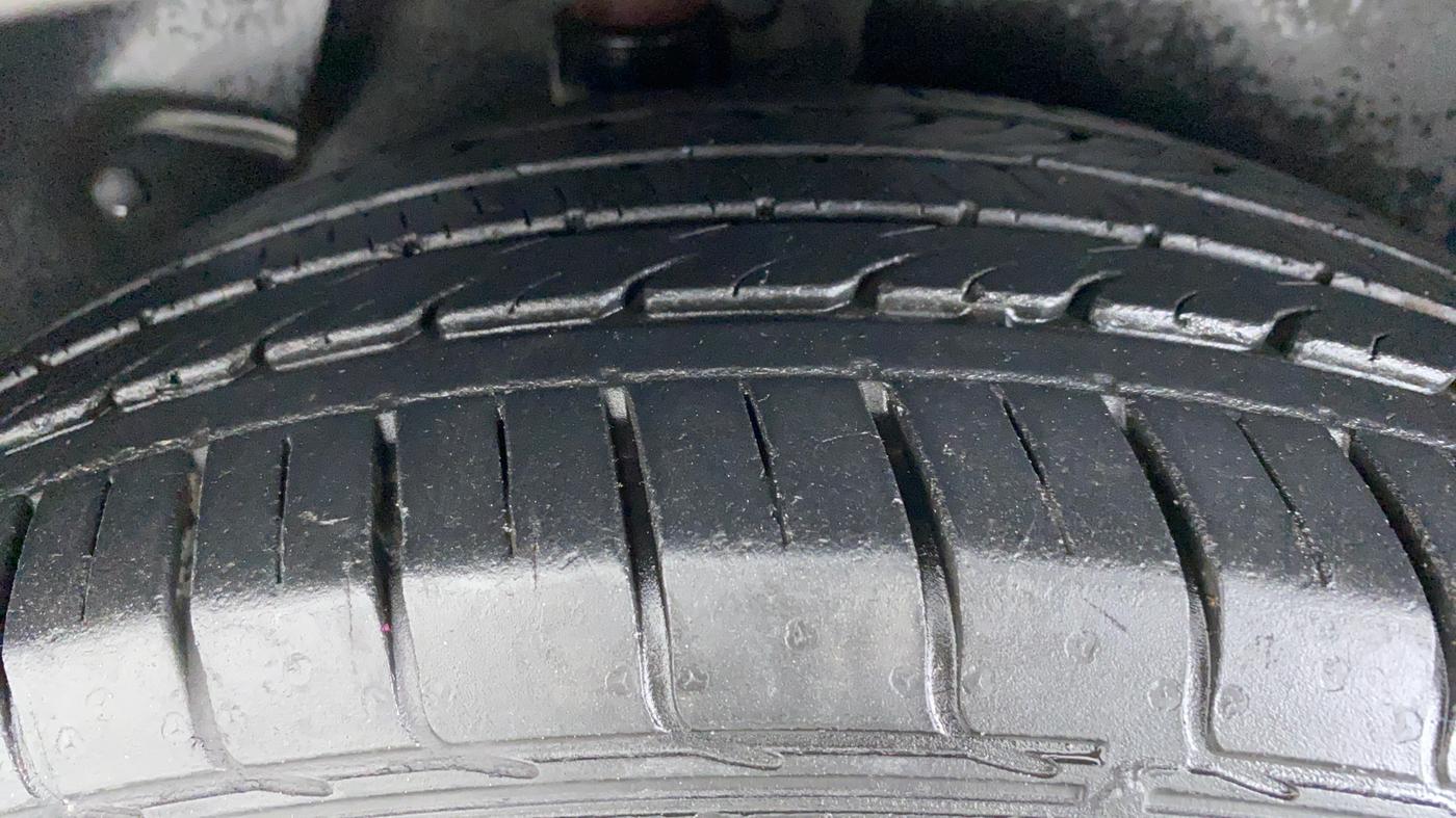 2019 Hyundai Creta 1.6 VTVT SX AUTO, Petrol, Automatic, 17,171 km, Right Rear Tyre Tread