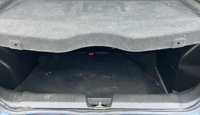 2016 Maruti Baleno DELTA PETROL 1.2, Petrol, Manual, 93,024 km, Boot Inside