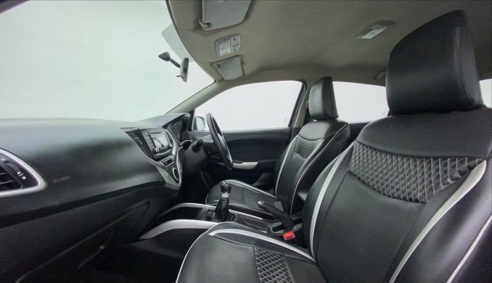2016 Maruti Baleno DELTA PETROL 1.2, Petrol, Manual, 93,024 km, Right Side Front Door Cabin