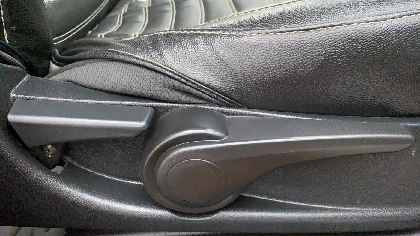 2018 Tata Tiago XZA PETROL, Petrol, Automatic, 67,928 km, Driver Side Adjustment Panel