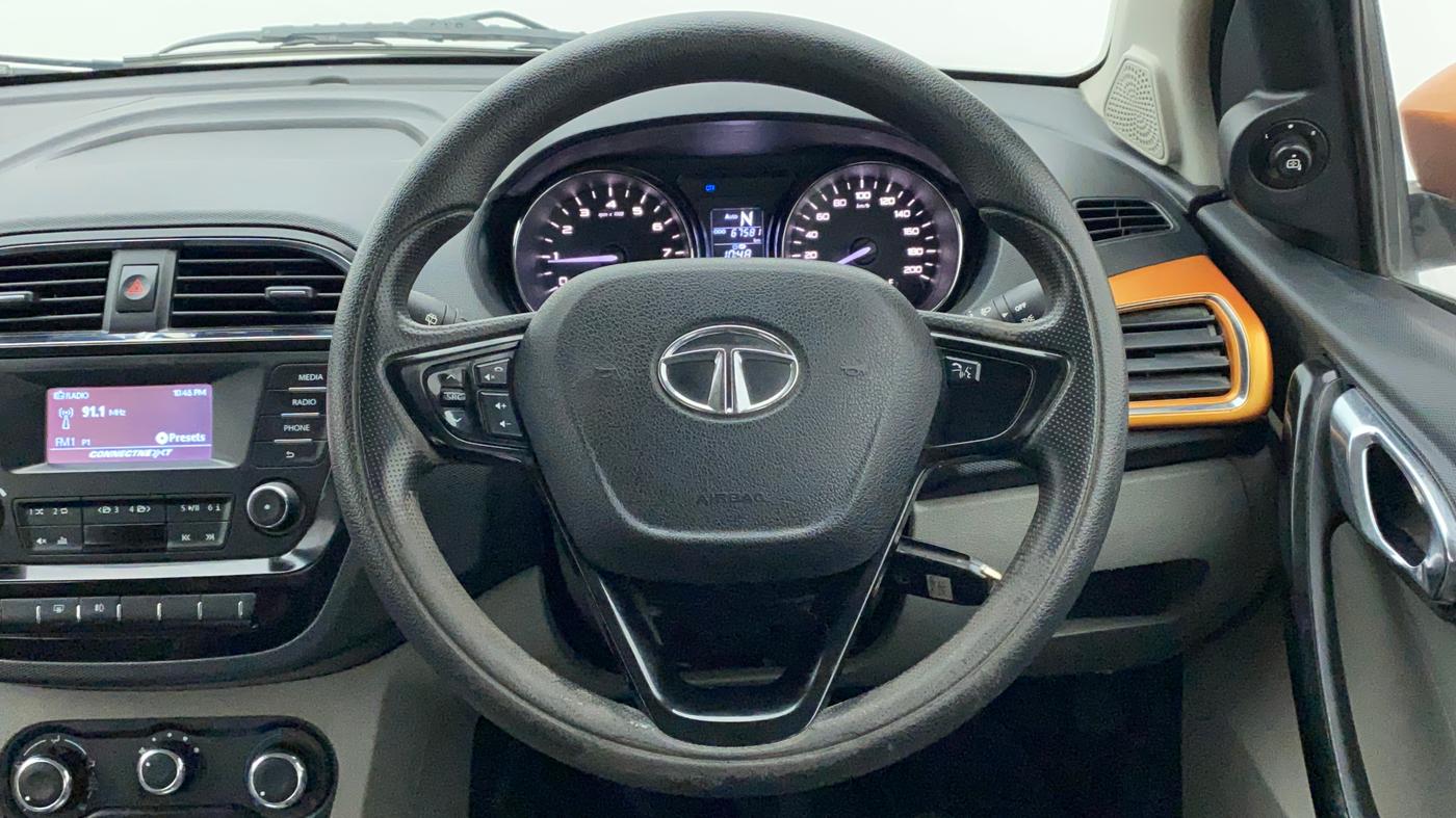 2018 Tata Tiago XZA PETROL, Petrol, Automatic, 67,928 km, Steering Wheel Close Up