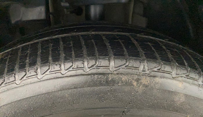 2017 Tata TIGOR XZ PETROL, Petrol, Manual, 47,384 km, Left Front Tyre Tread