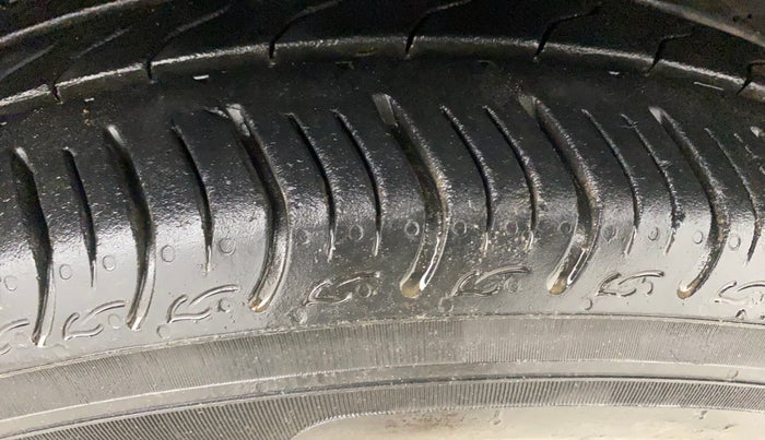 2024 Honda Amaze 1.2L I-VTEC VX CVT, Petrol, Automatic, 11,697 km, Right Front Tyre Tread