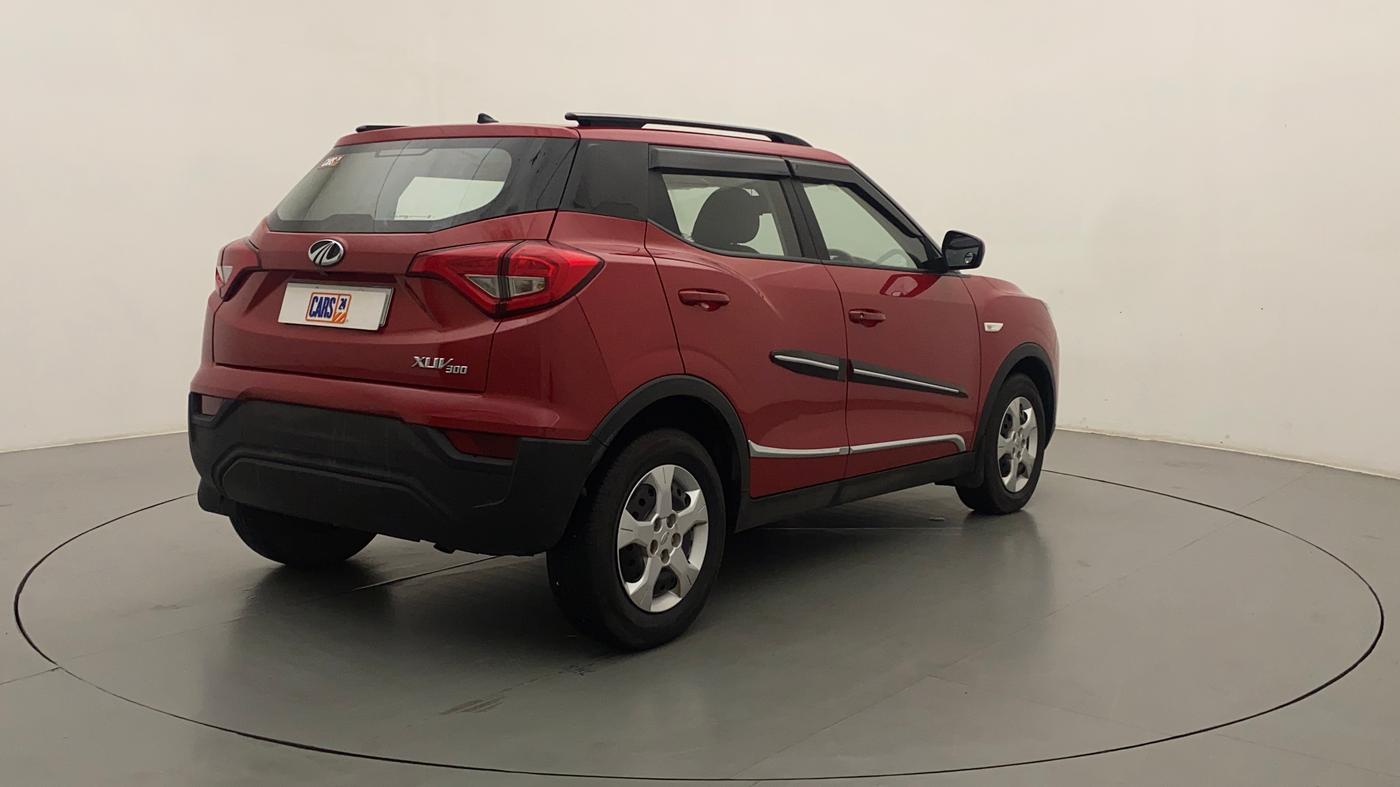 2022 Mahindra XUV300 W6 1.5 DIESEL, Diesel, Manual, 16,539 km, Right Back Diagonal