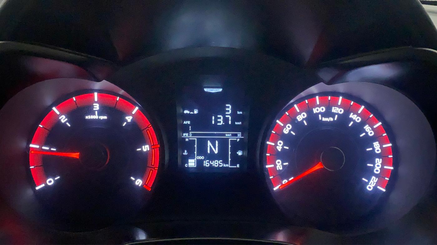 2022 Mahindra XUV300 W6 1.5 DIESEL, Diesel, Manual, 16,539 km, Odometer Image