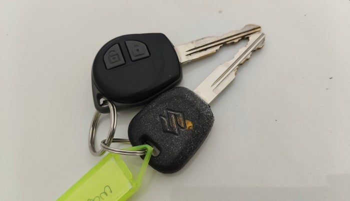 2018 Maruti Wagon R 1.0 VXI AMT, Petrol, Automatic, 41,948 km, Key Close Up