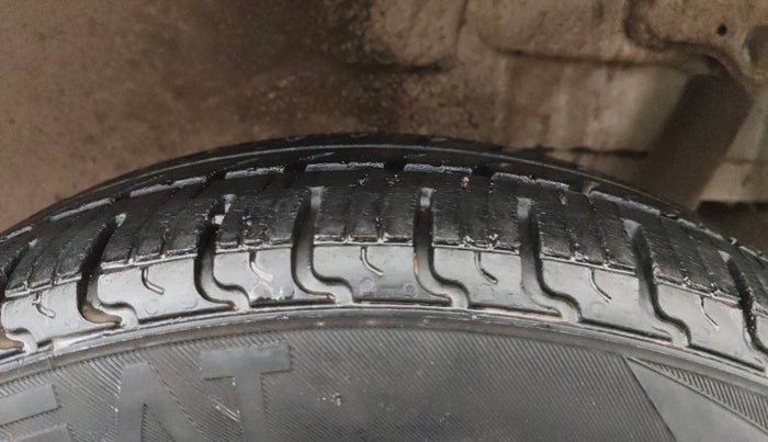 2018 Maruti Wagon R 1.0 VXI AMT, Petrol, Automatic, 41,948 km, Left Rear Tyre Tread