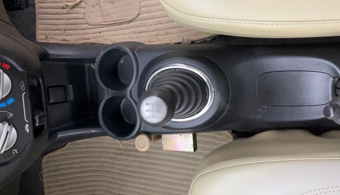 2014 Honda Amaze 1.2L I-VTEC S, Petrol, Manual, 62,634 km, Gear Lever
