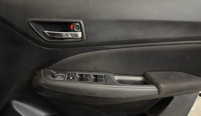 2019 Maruti Swift VXI AMT, Petrol, Automatic, 44,527 km, Driver Side Door Panels Control