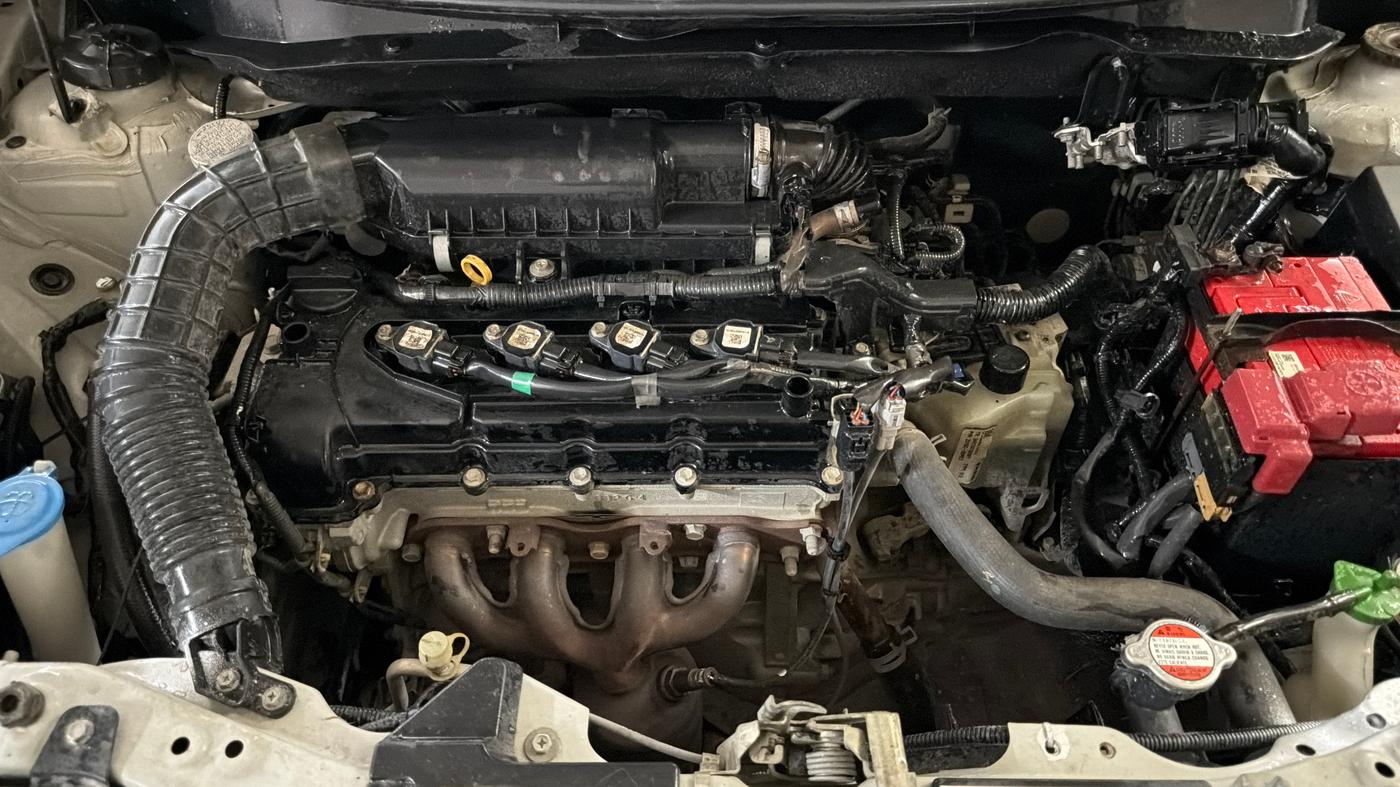 2019 Maruti Swift VXI AMT, Petrol, Automatic, 44,527 km, Engine View