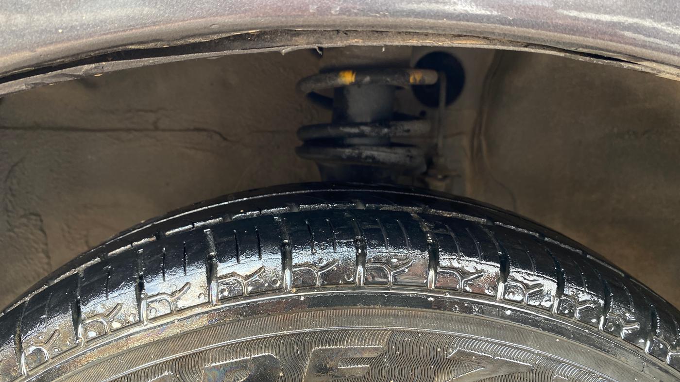 2015 Maruti Alto 800 VXI, Petrol, Manual, 60,522 km, Left Front Tyre Tread