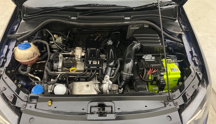 2014 Volkswagen Vento COMFORTLINE TSI AT PETROL, Petrol, Automatic, 87,261 km, Engine View