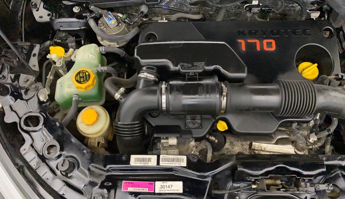 2022 Tata Harrier XZA PLUS 2.0L DARK EDITION, Diesel, Automatic, 54,957 km, Engine View - Right