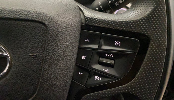 2022 Tata Harrier XZA PLUS 2.0L DARK EDITION, Diesel, Automatic, 54,957 km, Adaptive Cruise Control