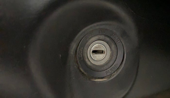 2023 Maruti Eeco 7 STR STD 1.2, Petrol, Manual, 50,063 km, Keyless Start/ Stop Button