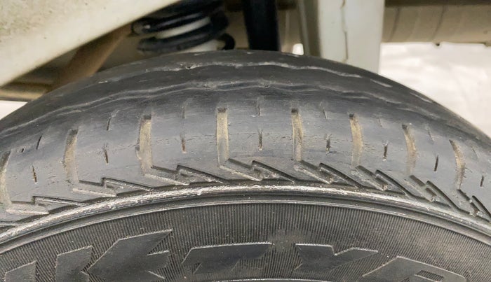 2023 Maruti Eeco 7 STR STD 1.2, Petrol, Manual, 50,063 km, Left Rear Tyre Tread