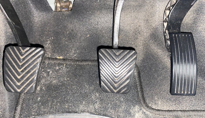 2021 Hyundai VENUE S 1.2, Petrol, Manual, 68,826 km, Pedals